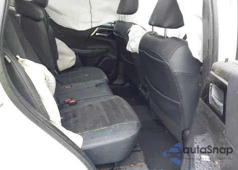 2023 Mitsubishi Outlander Se 2.5 2Wd/Se Black Edition 2Wd/Se Special Edition 2Wd from USA, damaged, VIN JA4J3UA83PZ050091